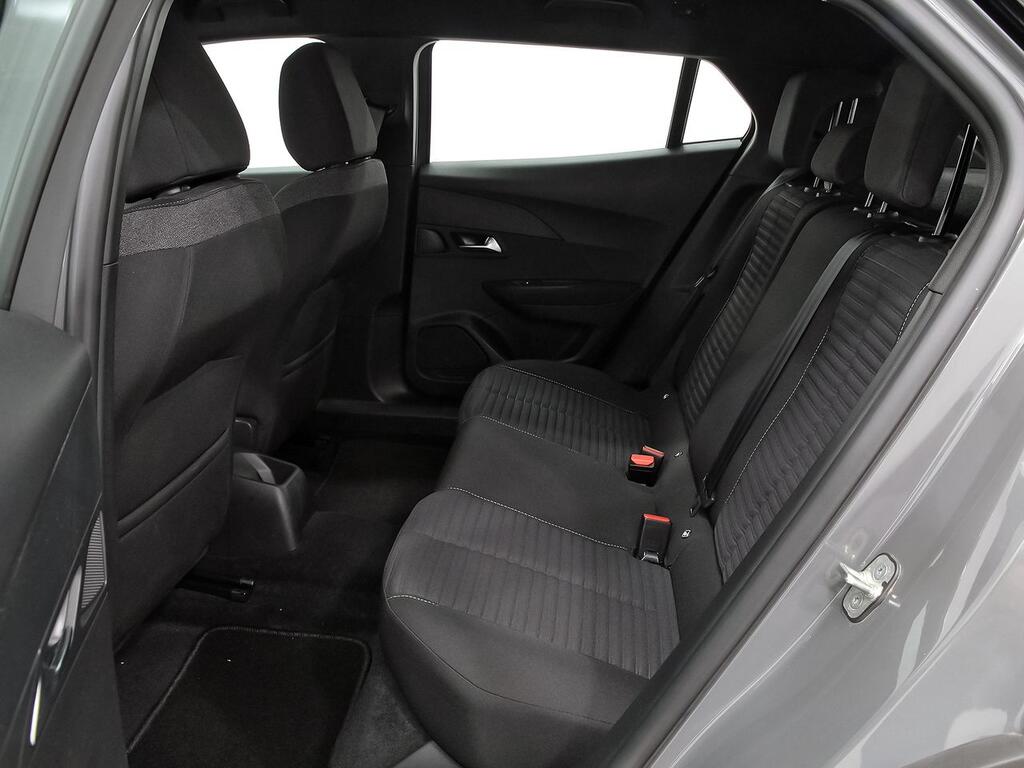 Peugeot 2008 Active Puretech 100 S&S 6 Vel. MAN 9 Peugeot 2008 Active Puretech 100 S&S 6 Vel. MAN 9