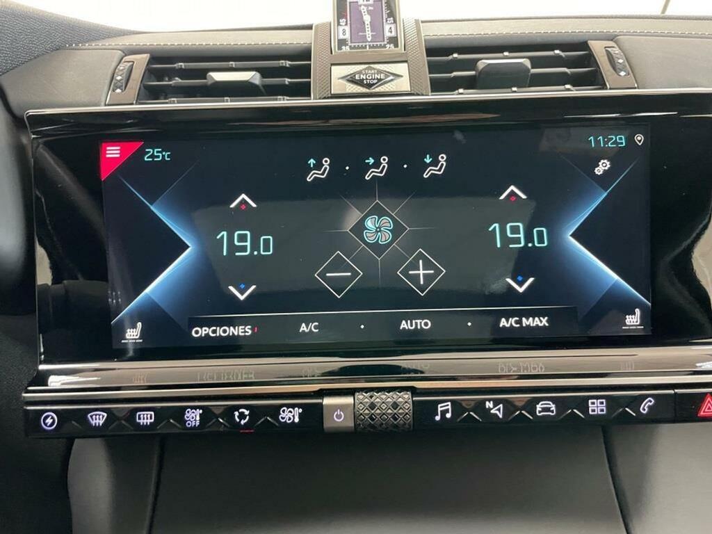 DS DS 7 1.6 E-Tense 300 GRAND CHIC Auto 4WD 25 DS DS 7 1.6 E-Tense 300 GRAND CHIC Auto 4WD 25