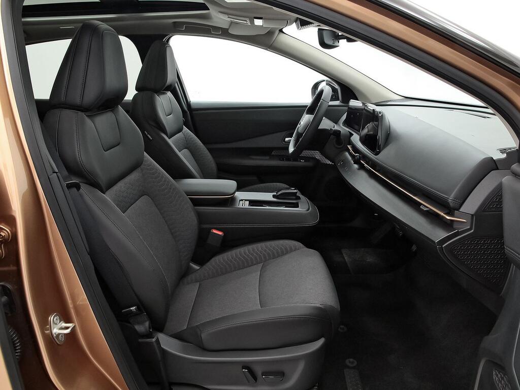 Nissan Ariya 5p 87 kWh e-4ORCE Advance CAR. 22kW + Te 7 Nissan Ariya 5p 87 kWh e-4ORCE Advance CAR. 22kW + Te 7