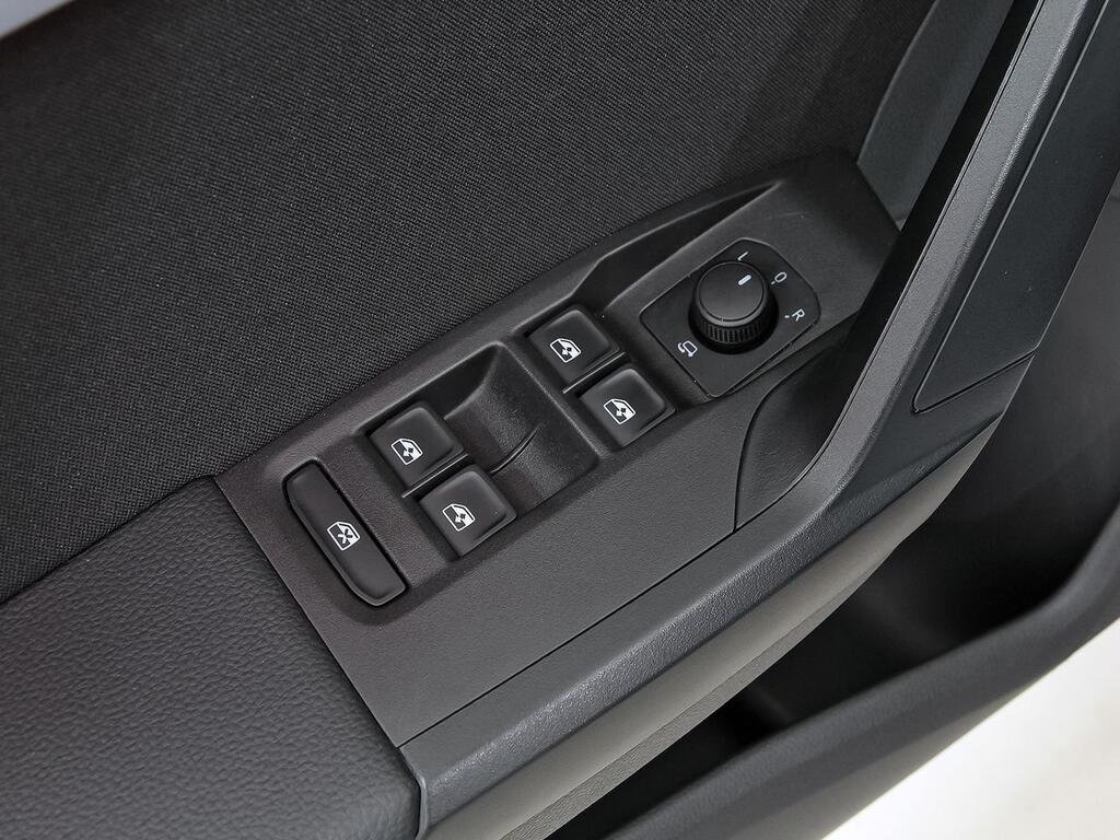 Seat Arona 1.0 TSI 85kW (115CV) DSG Xperience XM 10 Seat Arona 1.0 TSI 85kW (115CV) DSG Xperience XM 10