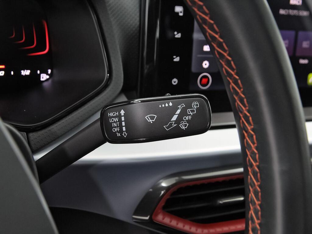 Seat Arona 1.0 TSI 85kW (115CV) DSG Xperience XM 14 Seat Arona 1.0 TSI 85kW (115CV) DSG Xperience XM 14
