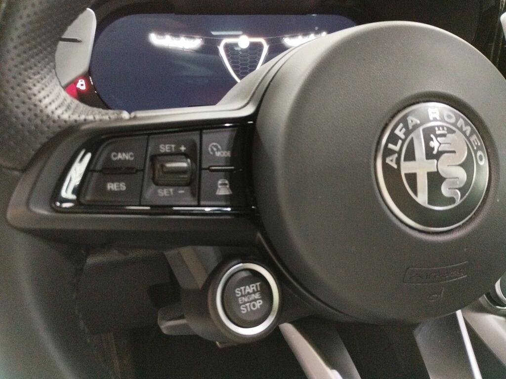 Alfa Romeo Tonale 1.3 Multi-air PHEV Veloce Q4 11