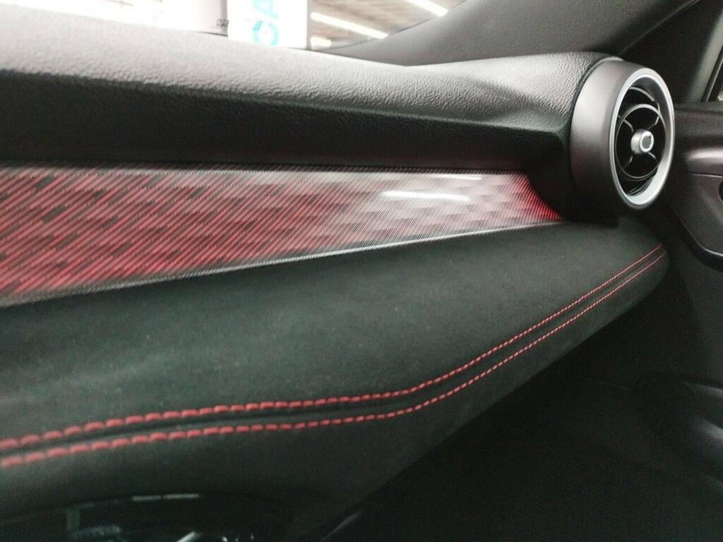 Alfa Romeo Tonale 1.3 Multi-air PHEV Veloce Q4 8