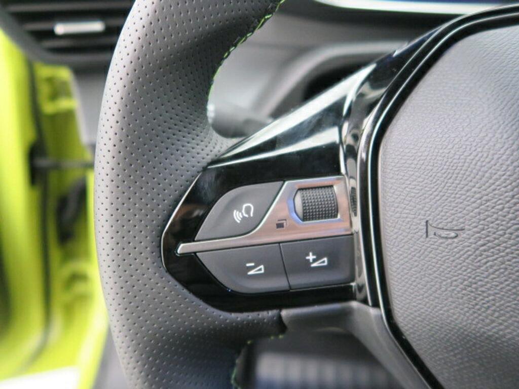 Peugeot 208 GT Eléctrico Gen2 115 kW (156CV) 9