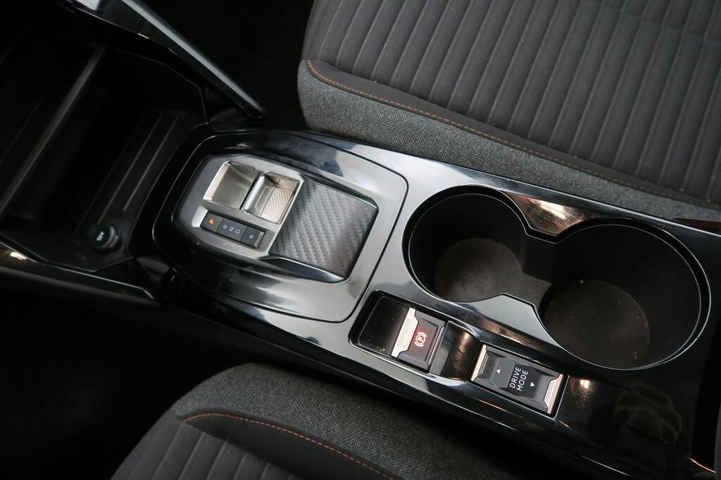 Peugeot 208 Eléctrico Active Pack 10