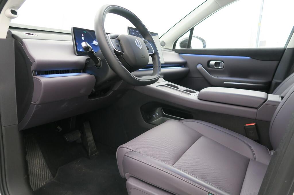 Leapmotor C10 C10 REEV 28.4 kWh Design Auto 7
