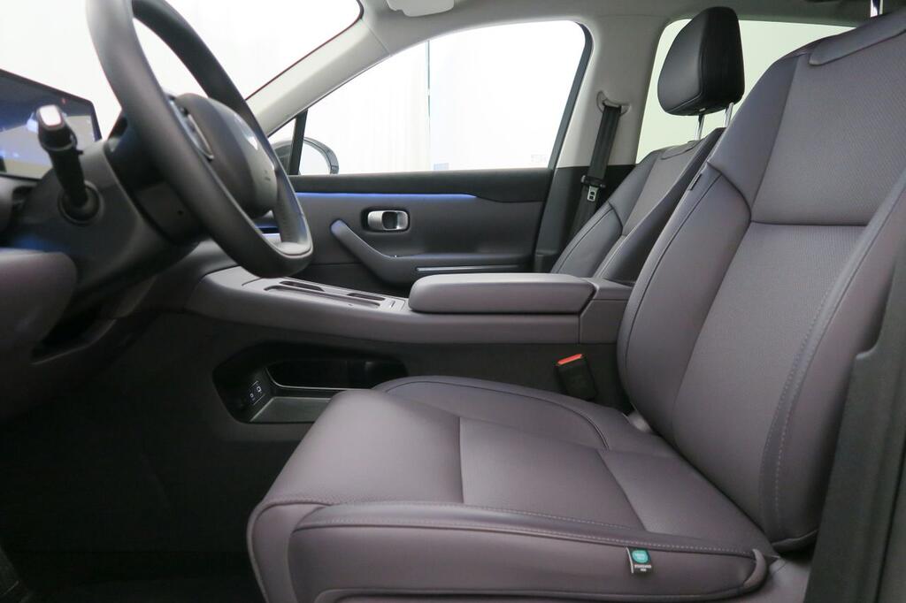 Leapmotor C10 C10 REEV 28.4 kWh Design Auto 17