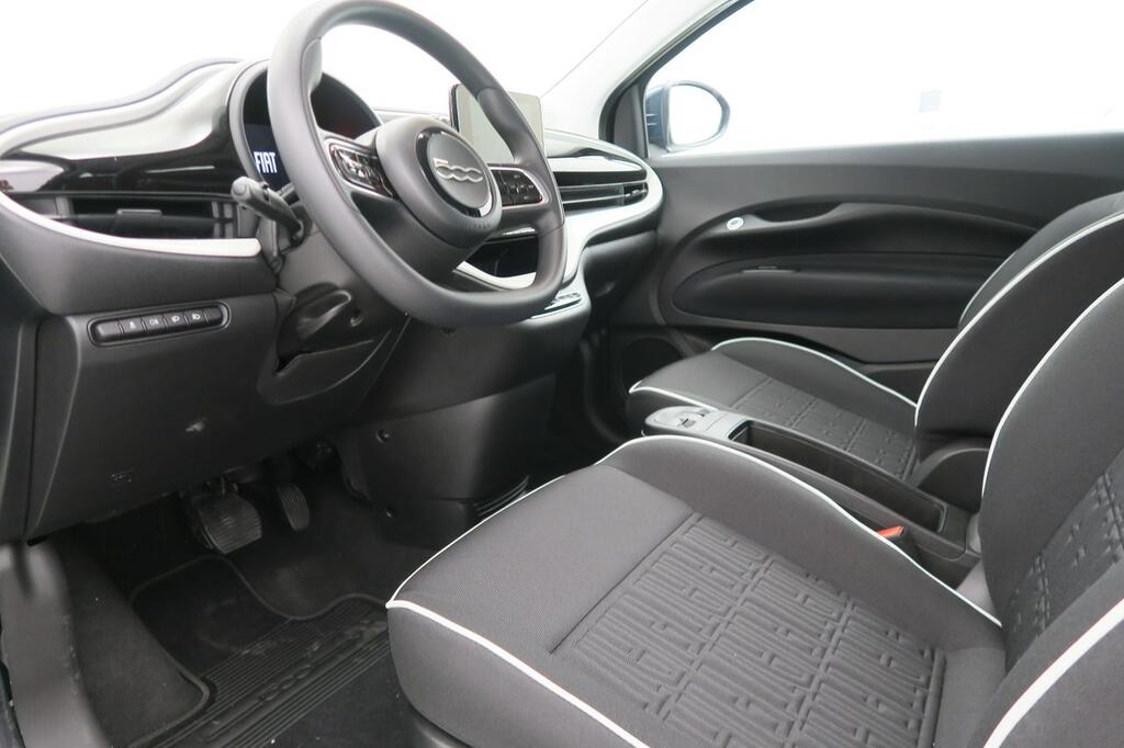 Fiat 500 Icon Hb 320km 85kW (118CV) 7 Fiat 500 Icon Hb 320km 85kW (118CV) 7