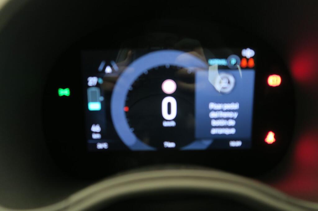 Fiat 500 Monotrim Hb 190km 70kW (95CV) 7 Fiat 500 Monotrim Hb 190km 70kW (95CV) 7
