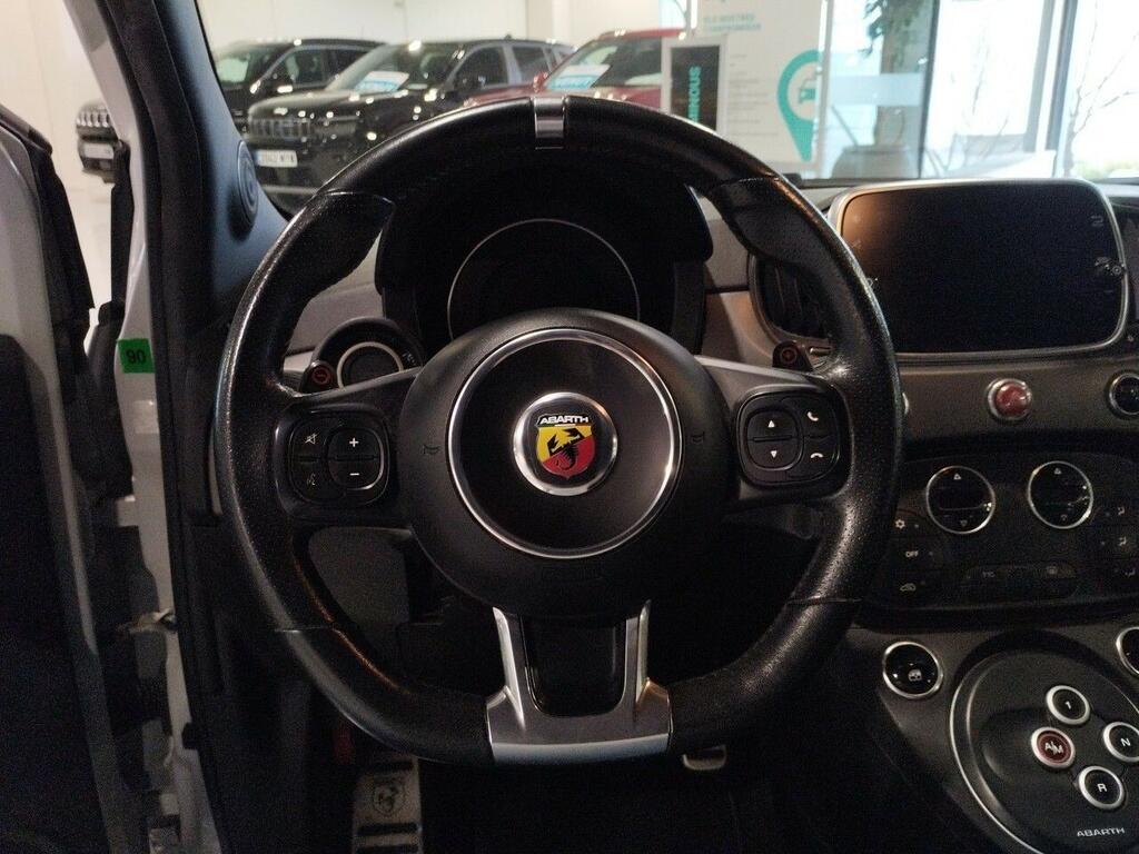 Abarth 500 595C Turismo 1.4 16v T-Jet 121kW E6D 6 Abarth 500 595C Turismo 1.4 16v T-Jet 121kW E6D 6