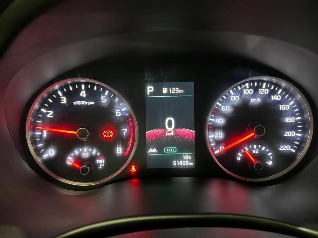 Kia Stonic 1.0 T-GDi 88kW (120CV) MHEV Drive DCT 10 Kia Stonic 1.0 T-GDi 88kW (120CV) MHEV Drive DCT 10