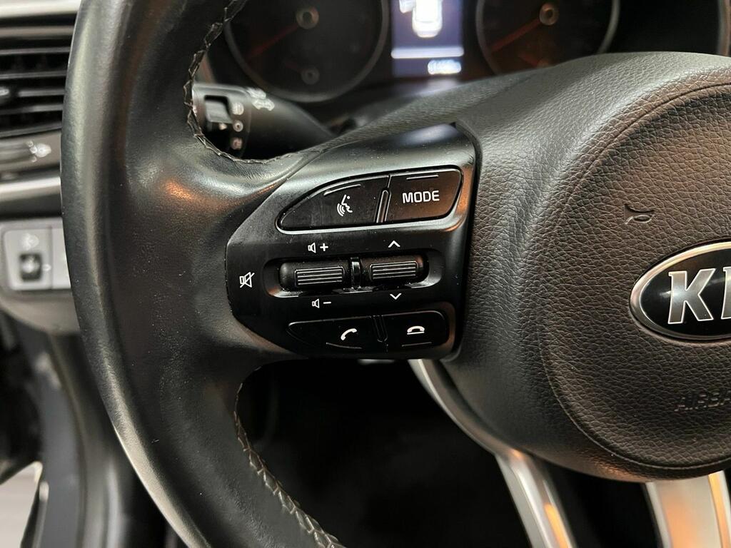 Kia Stonic 1.0 T-GDi 88kW (120CV) MHEV Drive DCT 7 Kia Stonic 1.0 T-GDi 88kW (120CV) MHEV Drive DCT 7