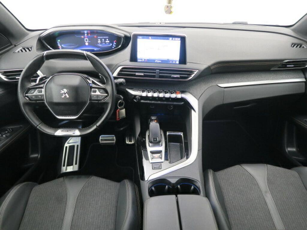 Peugeot 3008 1.2 PURETECH 96KW (130CV) GT LINE EAT8 7 Peugeot 3008 1.2 PURETECH 96KW (130CV) GT LINE EAT8 7