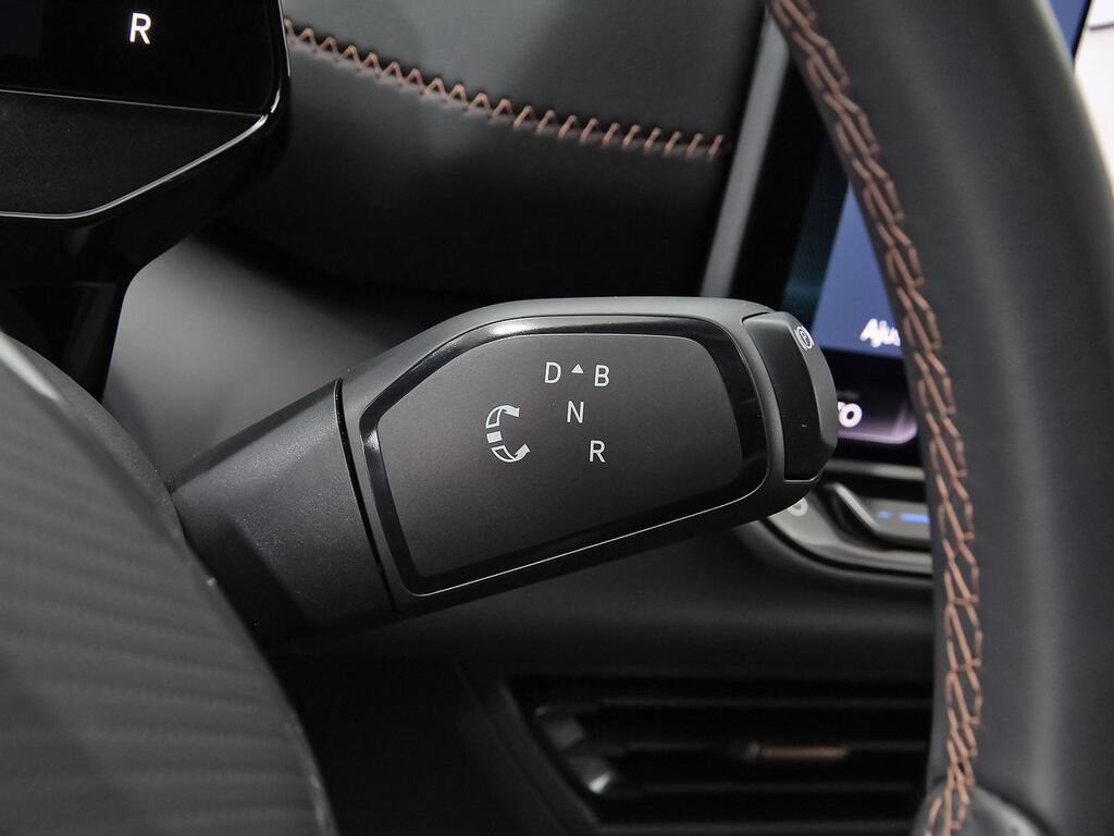 Cupra Born 170kW (231 CV) 59kWh E-Boost Pack 14 Cupra Born 170kW (231 CV) 59kWh E-Boost Pack 14