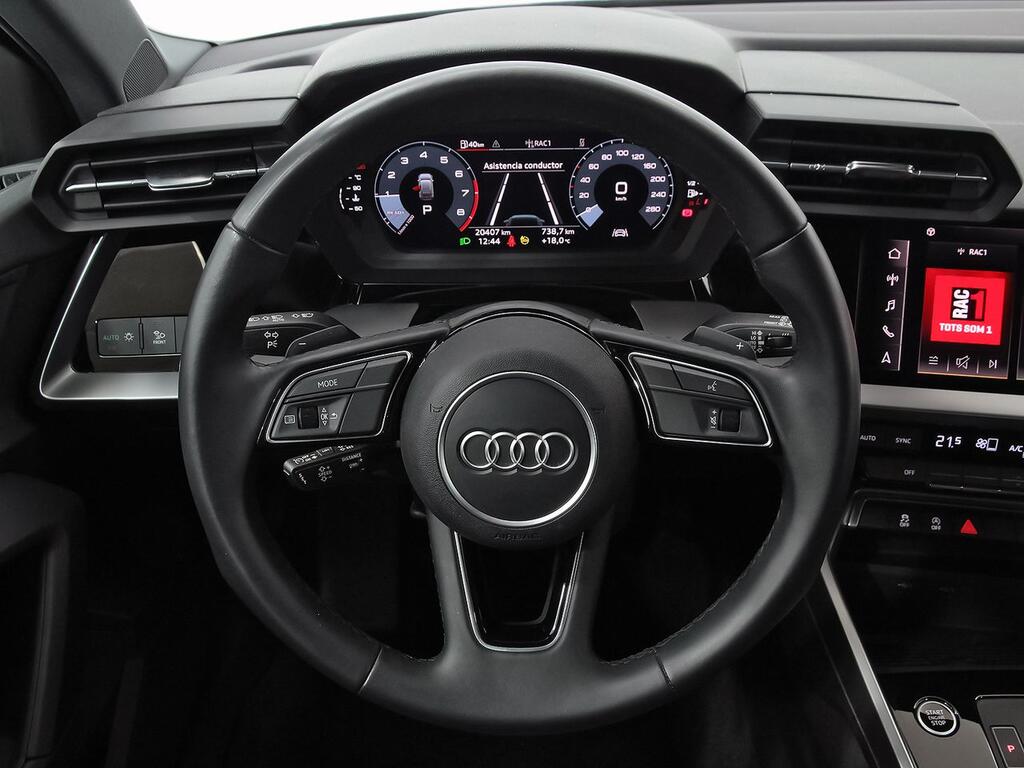 Audi A3 Sportback Advanced 30 TFSI 81kW S tronic 21 Audi A3 Sportback Advanced 30 TFSI 81kW S tronic 21