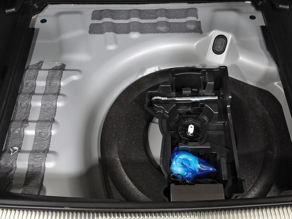 DS DS 7 BlueHDi 130 Automático PERFORMANCE LINE 42 DS DS 7 BlueHDi 130 Automático PERFORMANCE LINE 42