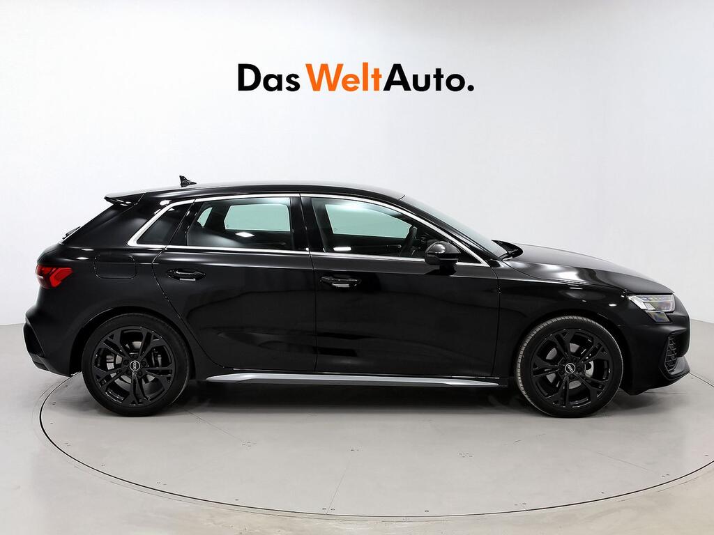 Audi A3 Sportback Genuine 35 TDI 110kW S tronic 3