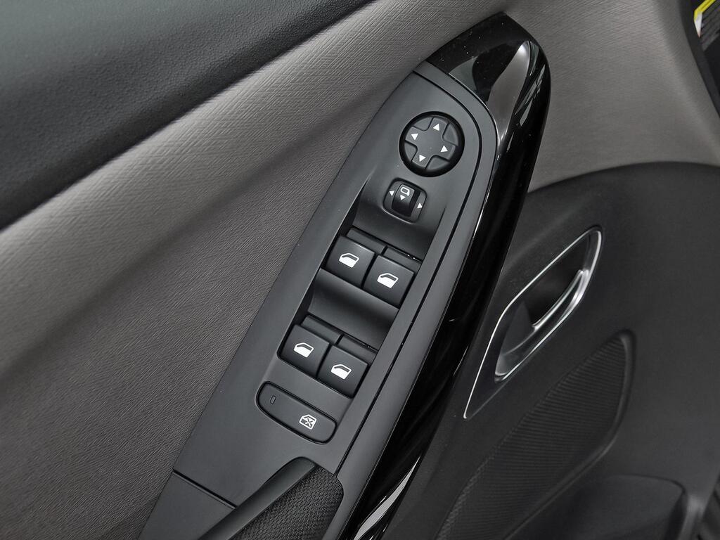 Citroën Grand C4 Spacetourer BlueHDi 96KW (130CV) EAT8 C-Series 13 Citroën Grand C4 Spacetourer BlueHDi 96KW (130CV) EAT8 C-Series 13