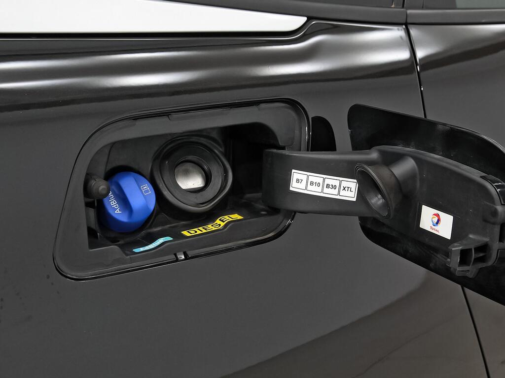 Citroën Grand C4 Spacetourer BlueHDi 96KW (130CV) EAT8 C-Series 35 Citroën Grand C4 Spacetourer BlueHDi 96KW (130CV) EAT8 C-Series 35