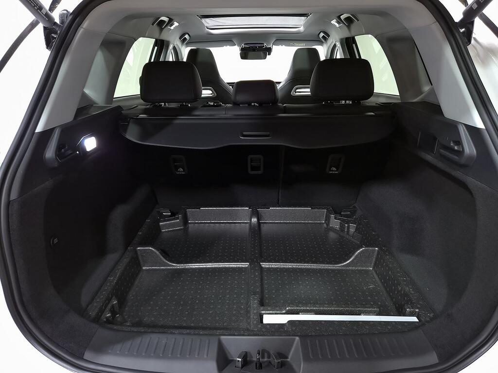 Ebro S700 1.6 TGDI Luxury 7 DCT 40 Ebro S700 1.6 TGDI Luxury 7 DCT 40