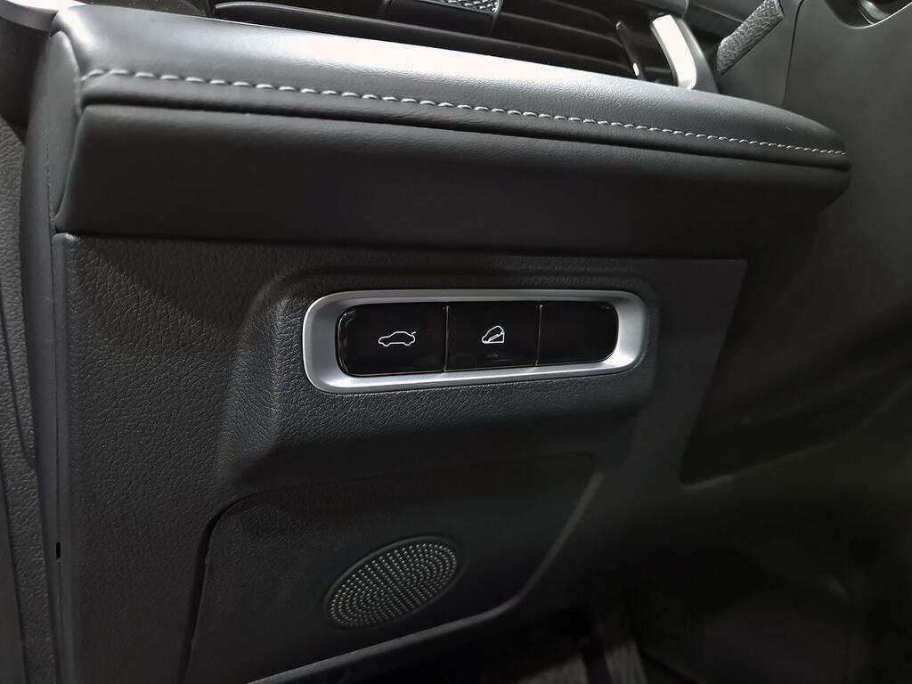 Ebro S700 1.6 TGDI Luxury 7 DCT 14 Ebro S700 1.6 TGDI Luxury 7 DCT 14