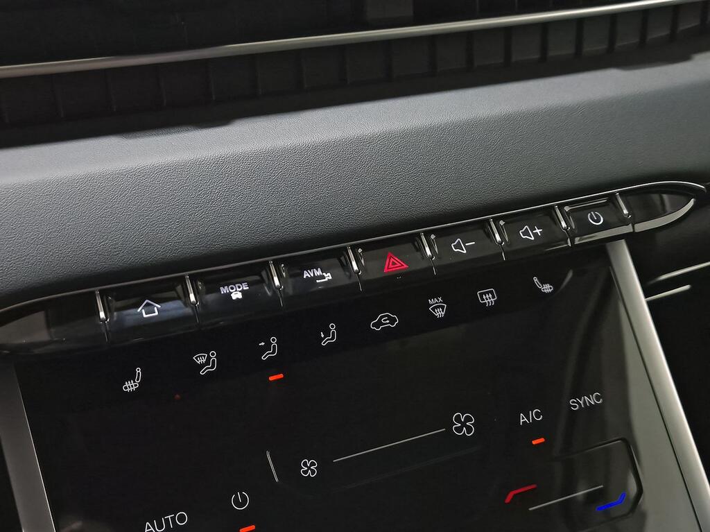 Ebro S400 1.5 DHE HEV Excellence CVT 31