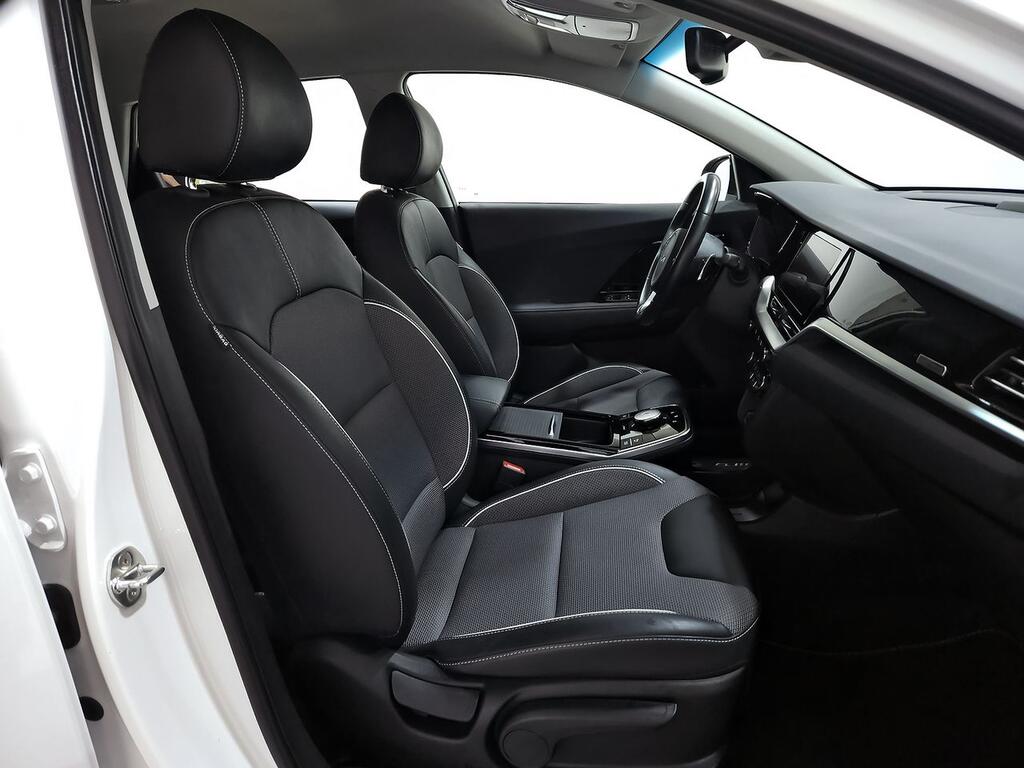 Kia e-Niro e-Niro 100kW (136CV) Drive 7 Kia e-Niro e-Niro 100kW (136CV) Drive 7