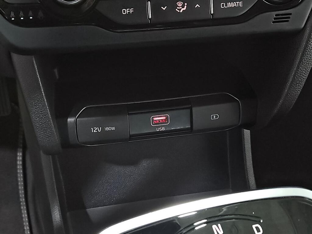 Kia e-Niro e-Niro 100kW (136CV) Drive 32 Kia e-Niro e-Niro 100kW (136CV) Drive 32