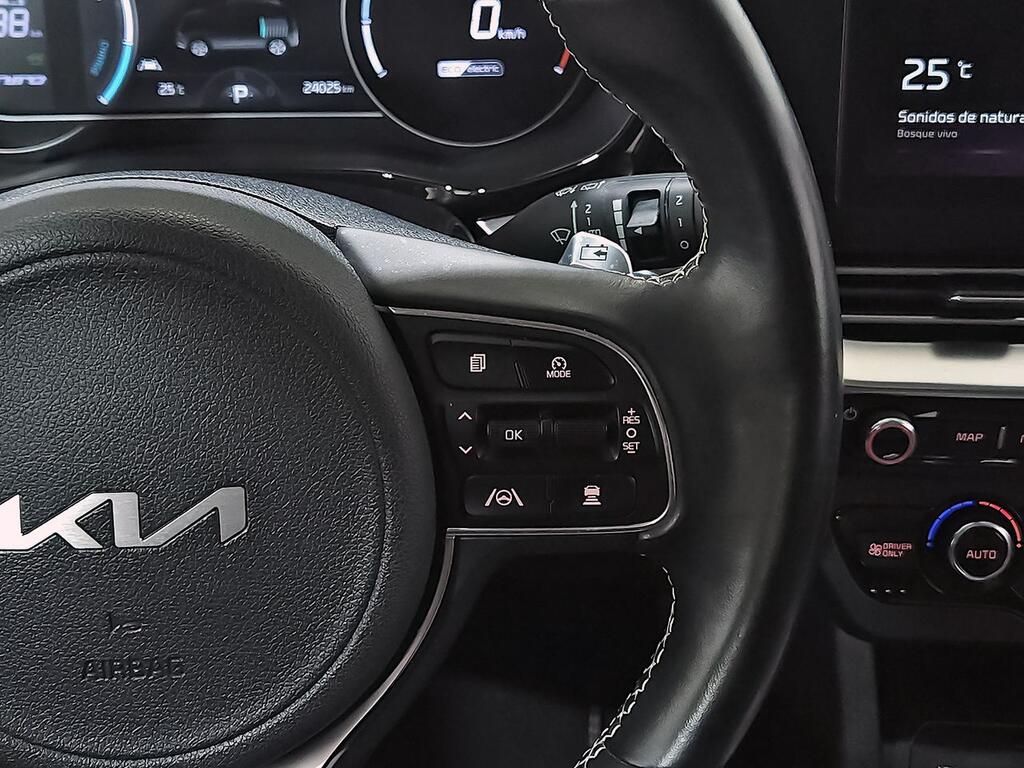Kia e-Niro e-Niro 100kW (136CV) Drive 18 Kia e-Niro e-Niro 100kW (136CV) Drive 18