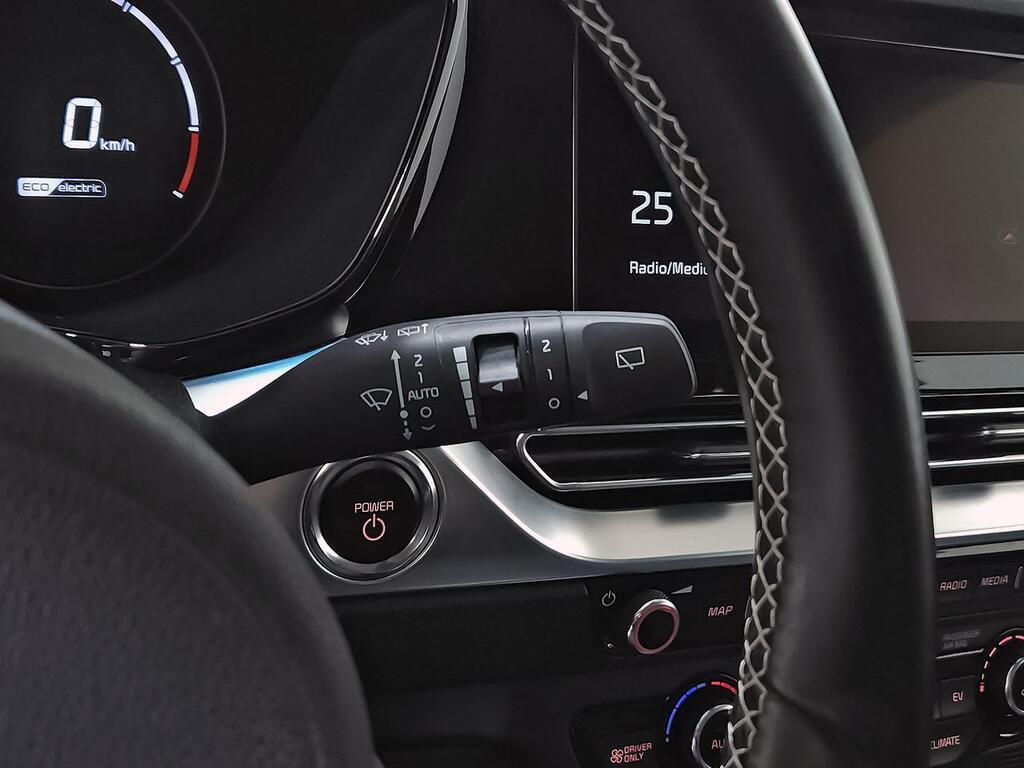 Kia e-Niro e-Niro 100kW (136CV) Drive 16 Kia e-Niro e-Niro 100kW (136CV) Drive 16