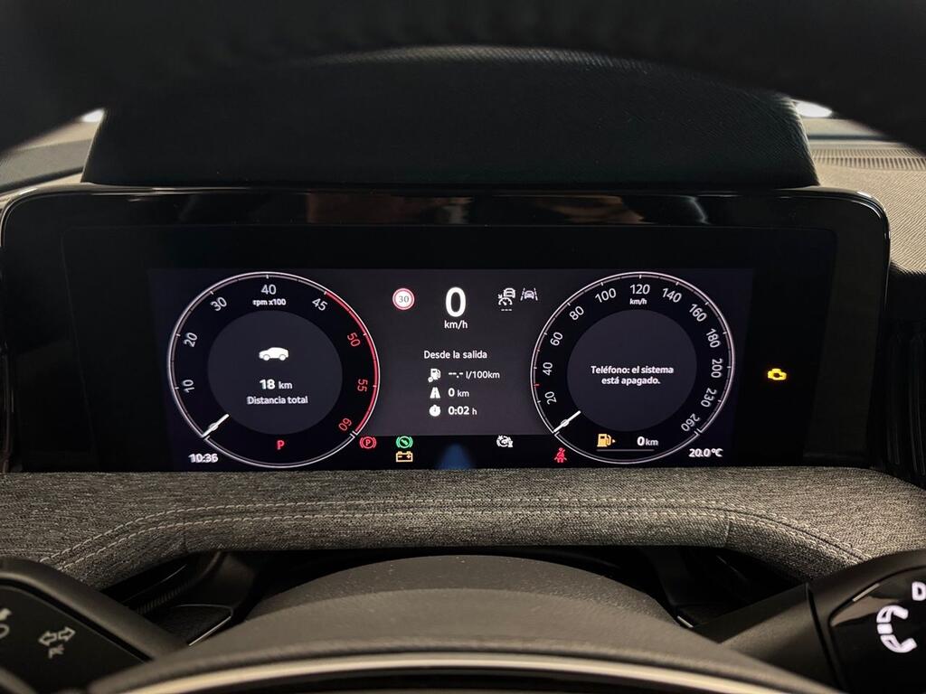 Skoda Superb Combi 2.0 TDI 110kW DSG Selection 9 Skoda Superb Combi 2.0 TDI 110kW DSG Selection 9