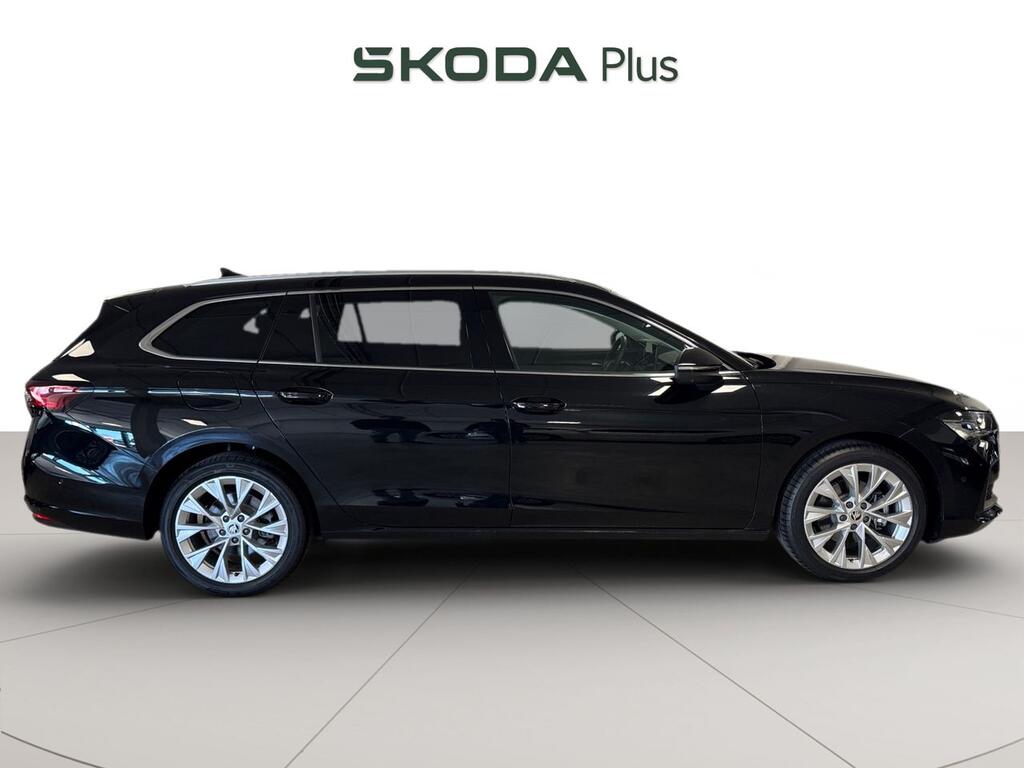 Skoda Superb Combi 2.0 TDI 110kW DSG Selection 3 Skoda Superb Combi 2.0 TDI 110kW DSG Selection 3