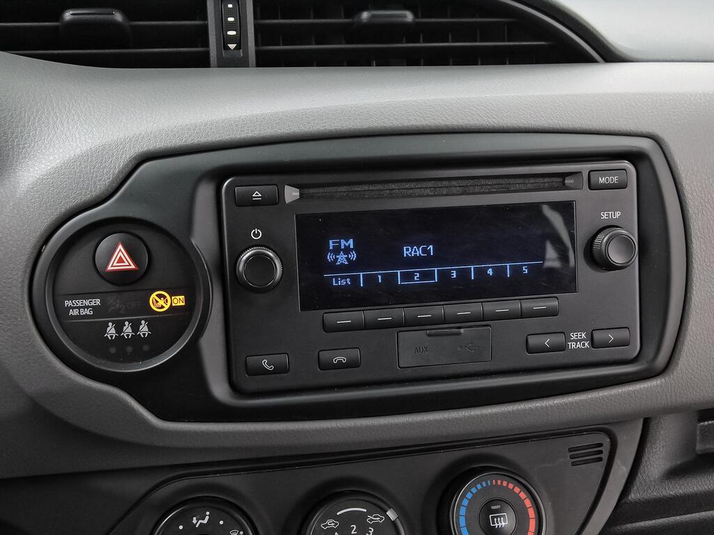 Toyota Yaris 1.0 70 Business 18 Toyota Yaris 1.0 70 Business 18