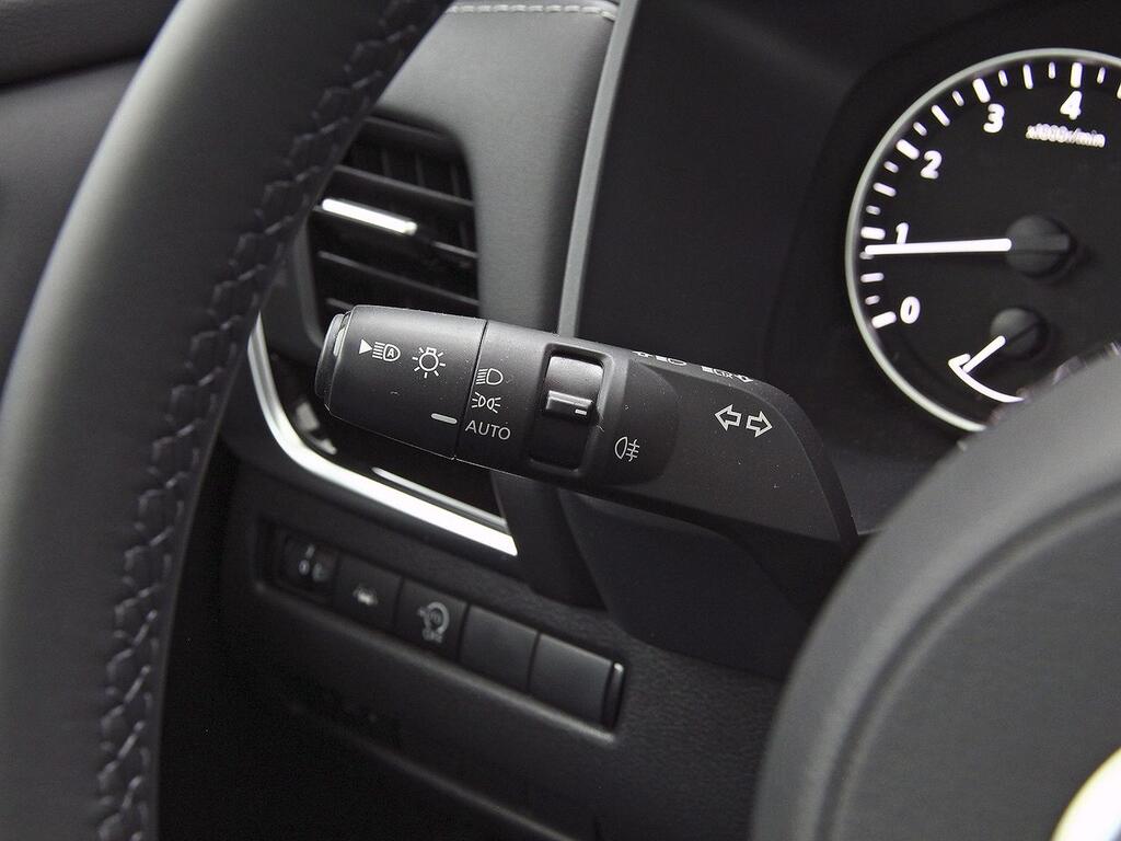 Nissan Qashqai DIG-T 103kW mHEV 4x2 N-GO 10 Nissan Qashqai DIG-T 103kW mHEV 4x2 N-GO 10