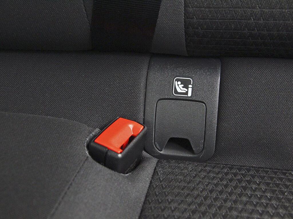 Nissan Qashqai DIG-T 103kW mHEV 4x2 N-GO 23 Nissan Qashqai DIG-T 103kW mHEV 4x2 N-GO 23