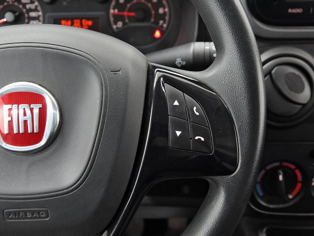 Fiat Fiorino FURGON 1.3 MULTIJET 16V 95 SX 4P 17 Fiat Fiorino FURGON 1.3 MULTIJET 16V 95 SX 4P 17