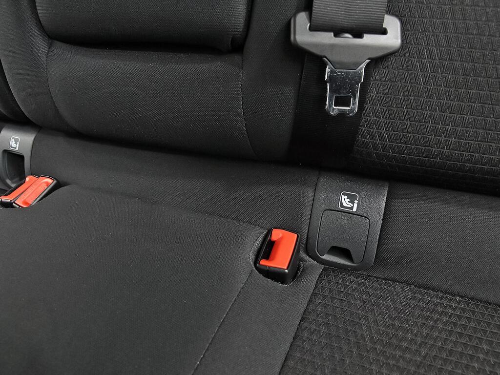 Nissan Qashqai DIG-T 103kW N-Connecta 32 Nissan Qashqai DIG-T 103kW N-Connecta 32