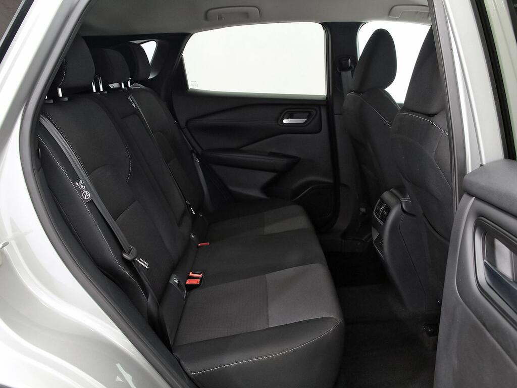 Nissan Qashqai DIG-T 103kW N-Connecta 8 Nissan Qashqai DIG-T 103kW N-Connecta 8