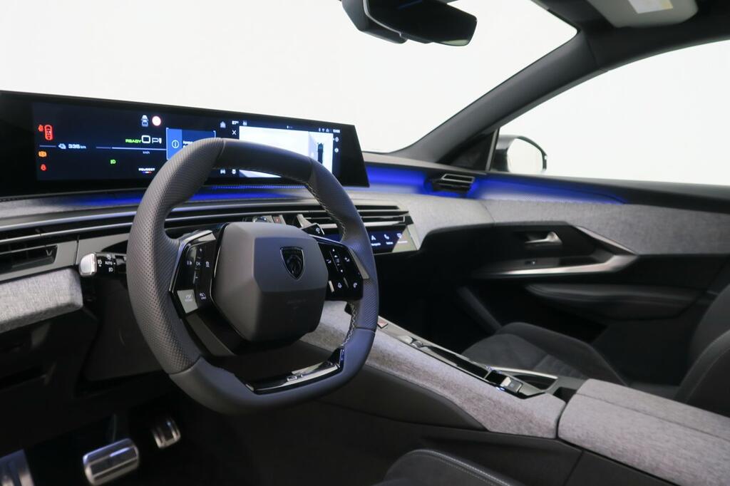 Peugeot 3008 GT Eléctrico 157kW 7 Peugeot 3008 GT Eléctrico 157kW 7