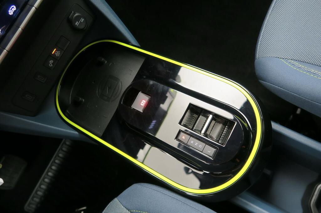 Fiat Grande Panda La Prima MHEV 81kW (110cv) 6 Fiat Grande Panda La Prima MHEV 81kW (110cv) 6