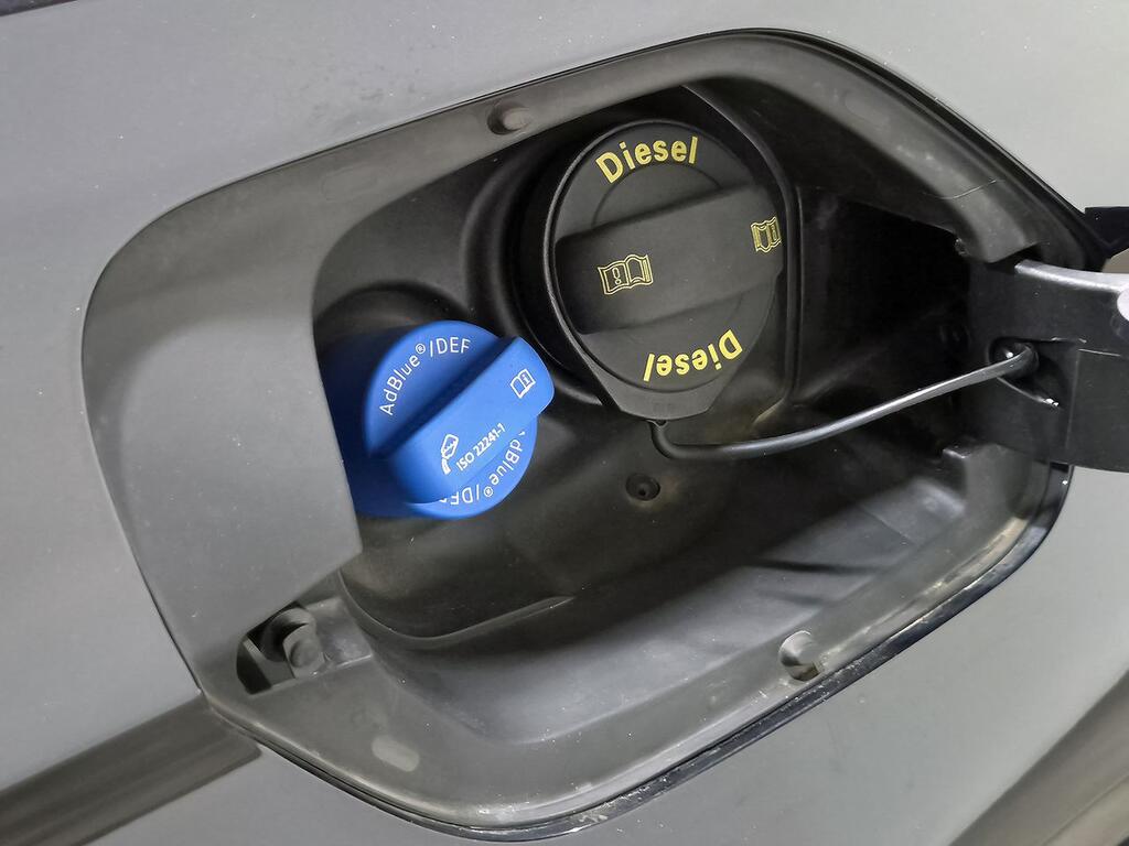 Volkswagen Passat Variant Executive 2.0 TDI 110kW DSG 38 Volkswagen Passat Variant Executive 2.0 TDI 110kW DSG 38