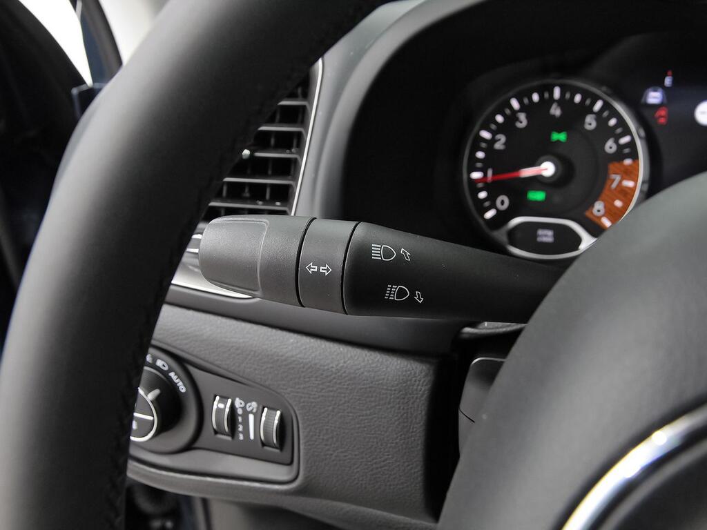 Jeep Renegade eHybrid 1.5 96kW(130CV) Limited ATX 16 Jeep Renegade eHybrid 1.5 96kW(130CV) Limited ATX 16