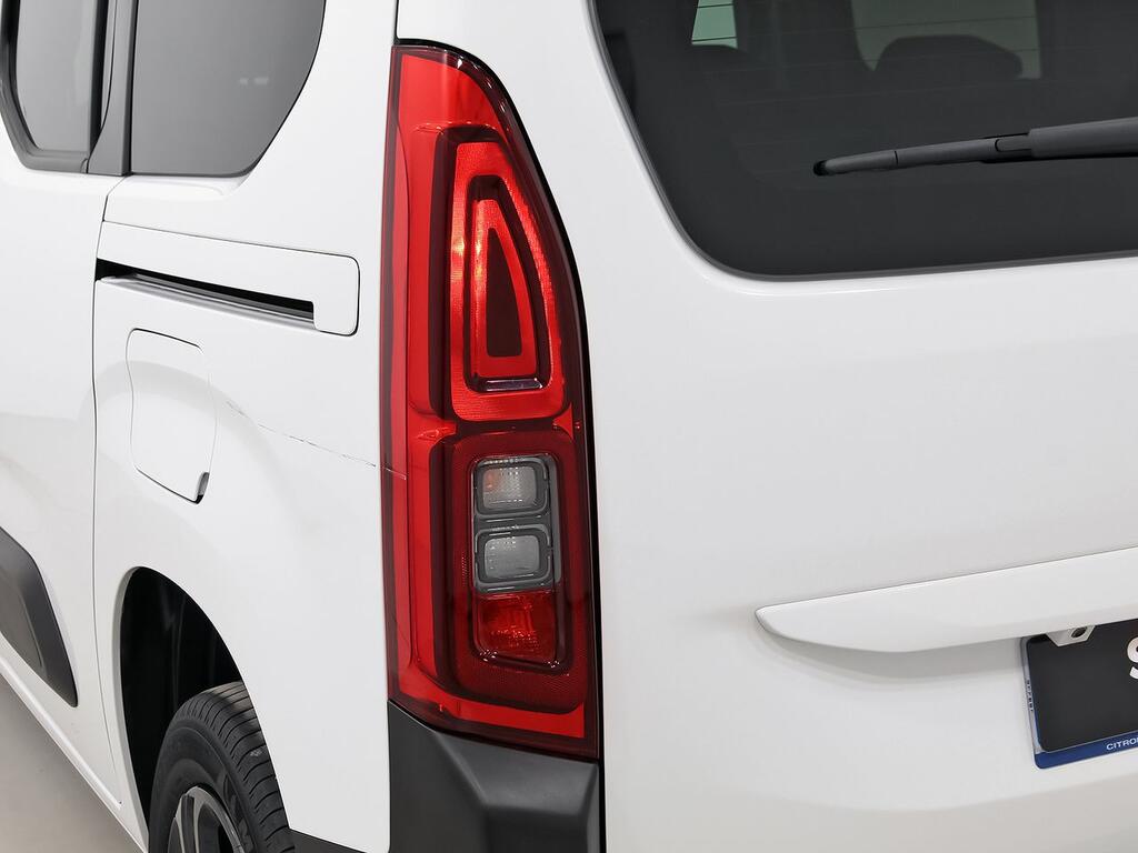 Citroën Berlingo 1.5 BLUEHDI 100 TALLA M SHINE BUSINESS 5P (N1) 31 Citroën Berlingo 1.5 BLUEHDI 100 TALLA M SHINE BUSINESS 5P (N1) 31