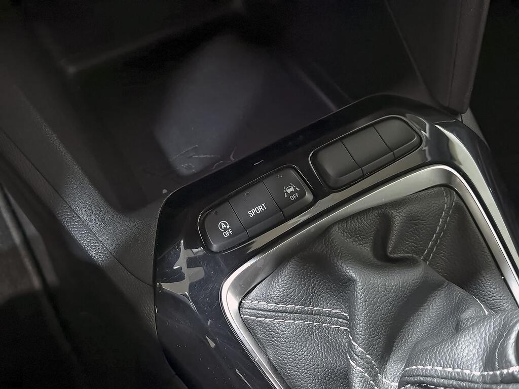 Opel Corsa 1.2T XHL 74kW (100CV) GS-Line 24 Opel Corsa 1.2T XHL 74kW (100CV) GS-Line 24