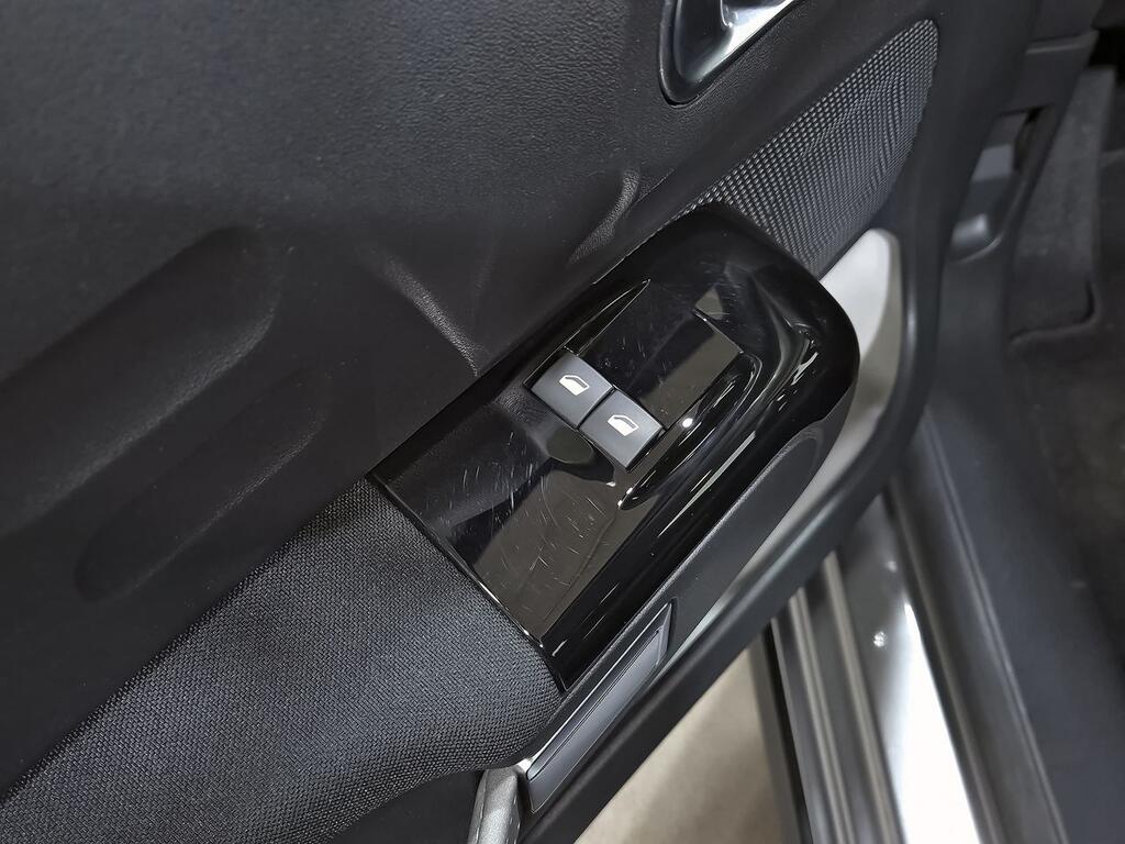 Citroën C3 PureTech 60KW (83CV) Feel Pack 12 Citroën C3 PureTech 60KW (83CV) Feel Pack 12