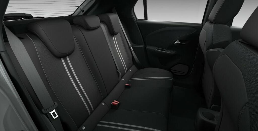 Opel Corsa 1.2T XHLHybrid 81kW GS eDCT 5 Opel Corsa 1.2T XHLHybrid 81kW GS eDCT 5