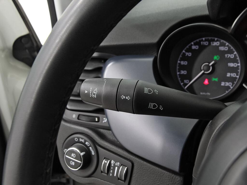 Fiat 500X Cult 1,0 Firefly T3 88KW (120 CV) S&S 16 Fiat 500X Cult 1,0 Firefly T3 88KW (120 CV) S&S 16