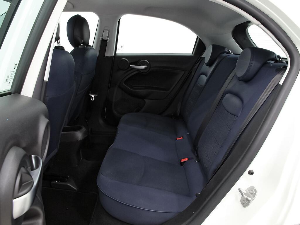 Fiat 500X Cult 1,0 Firefly T3 88KW (120 CV) S&S 9 Fiat 500X Cult 1,0 Firefly T3 88KW (120 CV) S&S 9