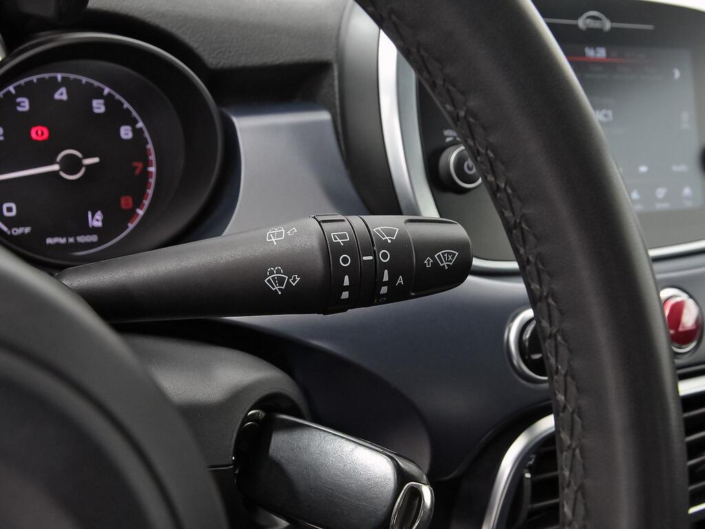 Fiat 500X Cult 1,0 Firefly T3 88KW (120 CV) S&S 17 Fiat 500X Cult 1,0 Firefly T3 88KW (120 CV) S&S 17