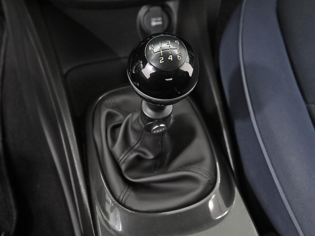 Fiat 500X Cult 1,0 Firefly T3 88KW (120 CV) S&S 29 Fiat 500X Cult 1,0 Firefly T3 88KW (120 CV) S&S 29